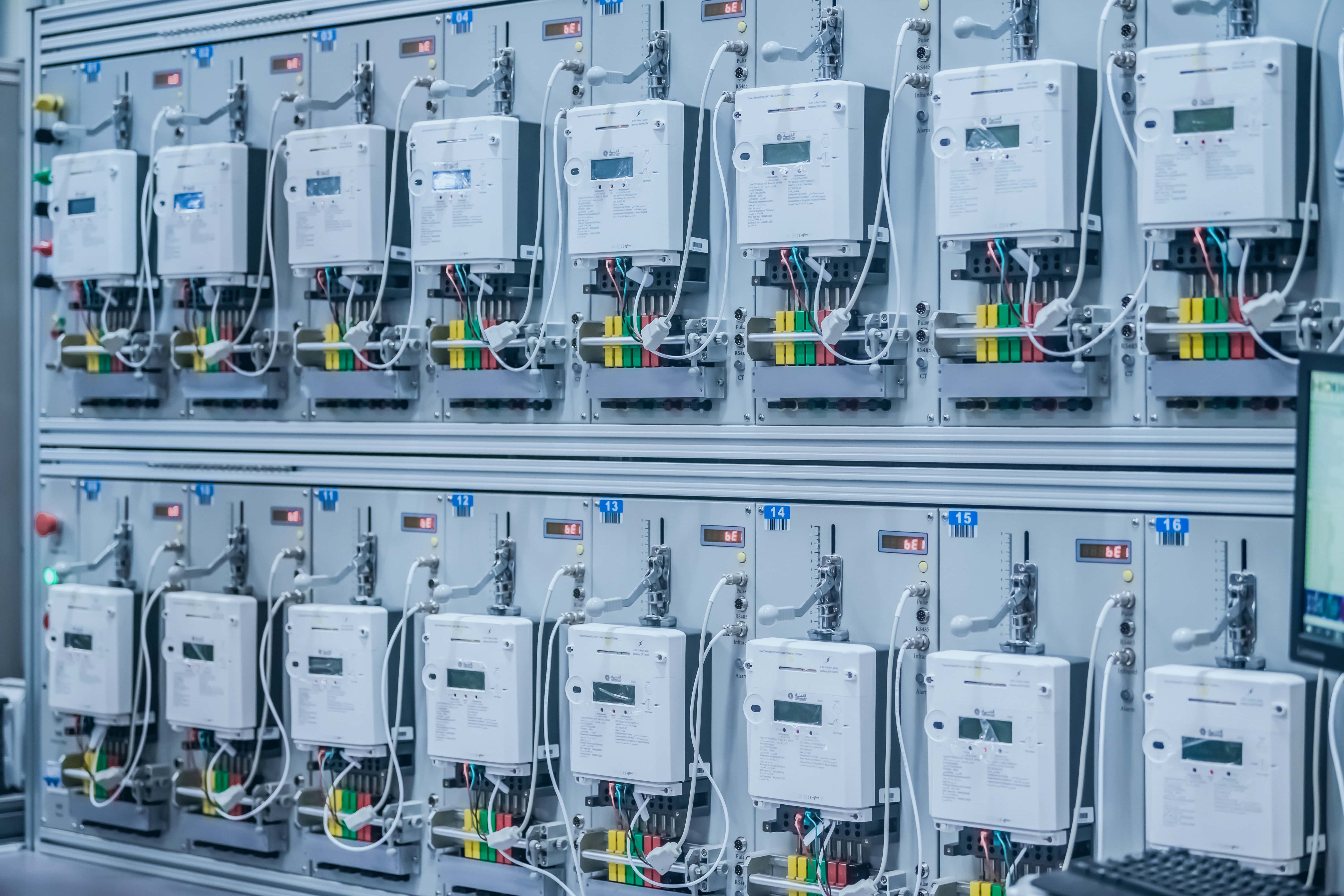 مشروع العدادات الذكية